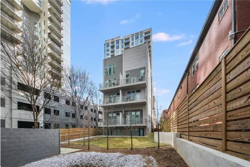 Geranium Giant Close Proximity To Piedmont Park Atlanta Exterior foto